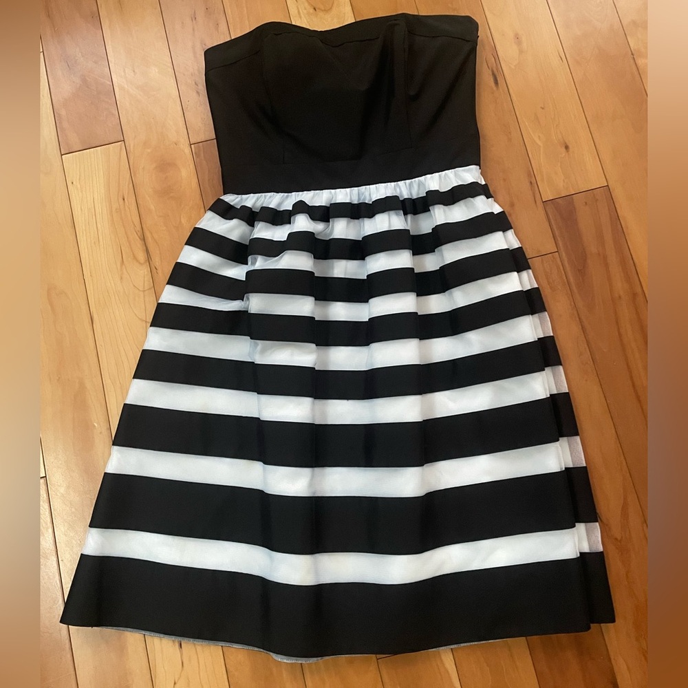 Strapless White House Black Market dress